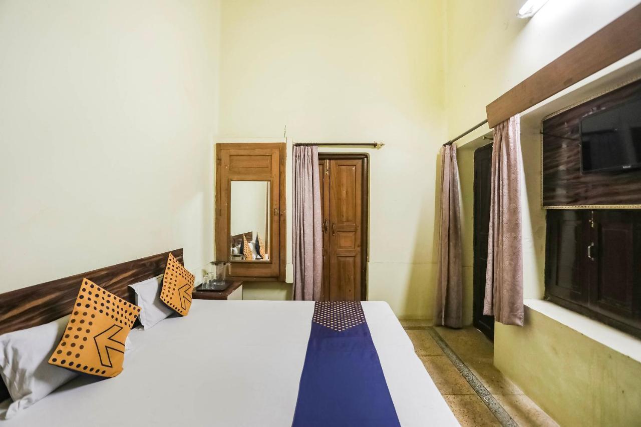Spot On 64751 Hotel Shivani Palace Muthiganj Zewnętrze zdjęcie